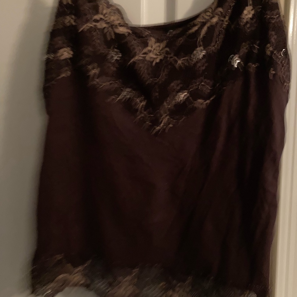 MI It brown camisole size large
